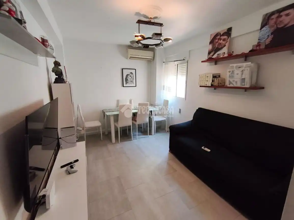 Living room of Flat for sale in Zaragoza  with Air Conditioner and Heating