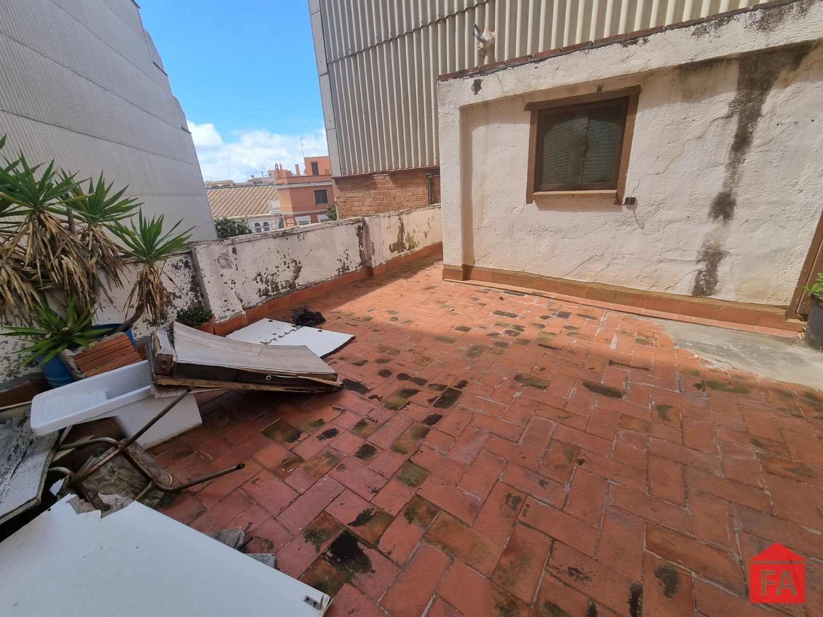 Terrace of Single-family semi-detached for sale in El Vendrell  with Heating, Terrace and Storage room