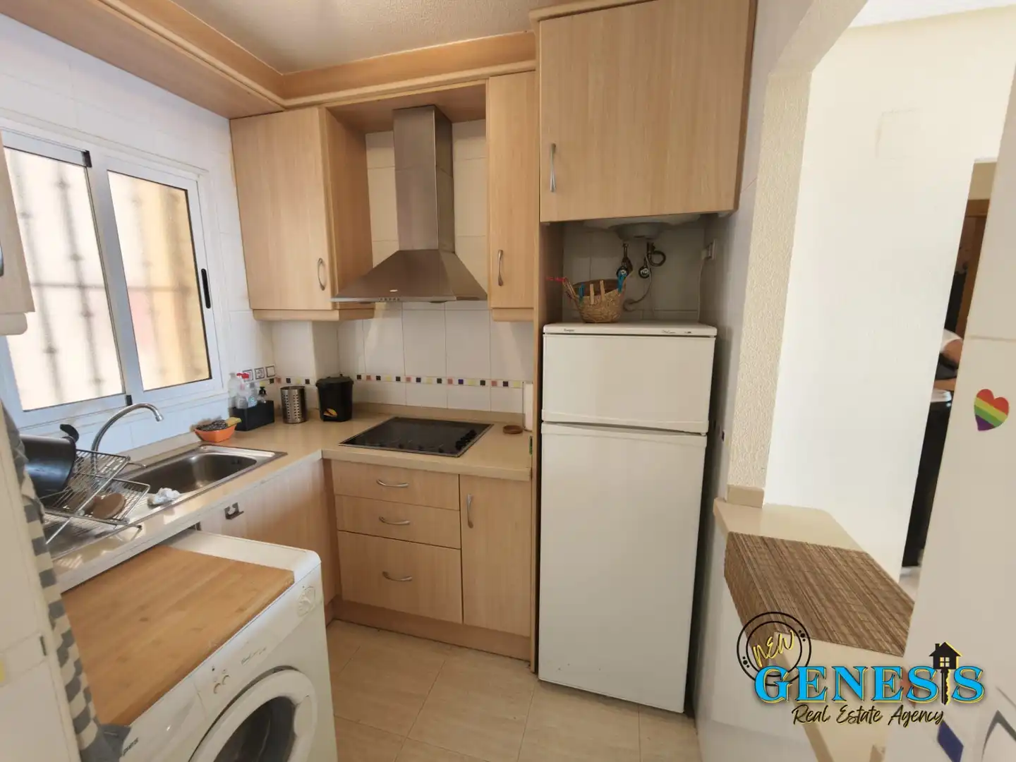 Cuina de Apartament en venda en Torrevieja amb Aire condicionat, Moblat i Rentadora