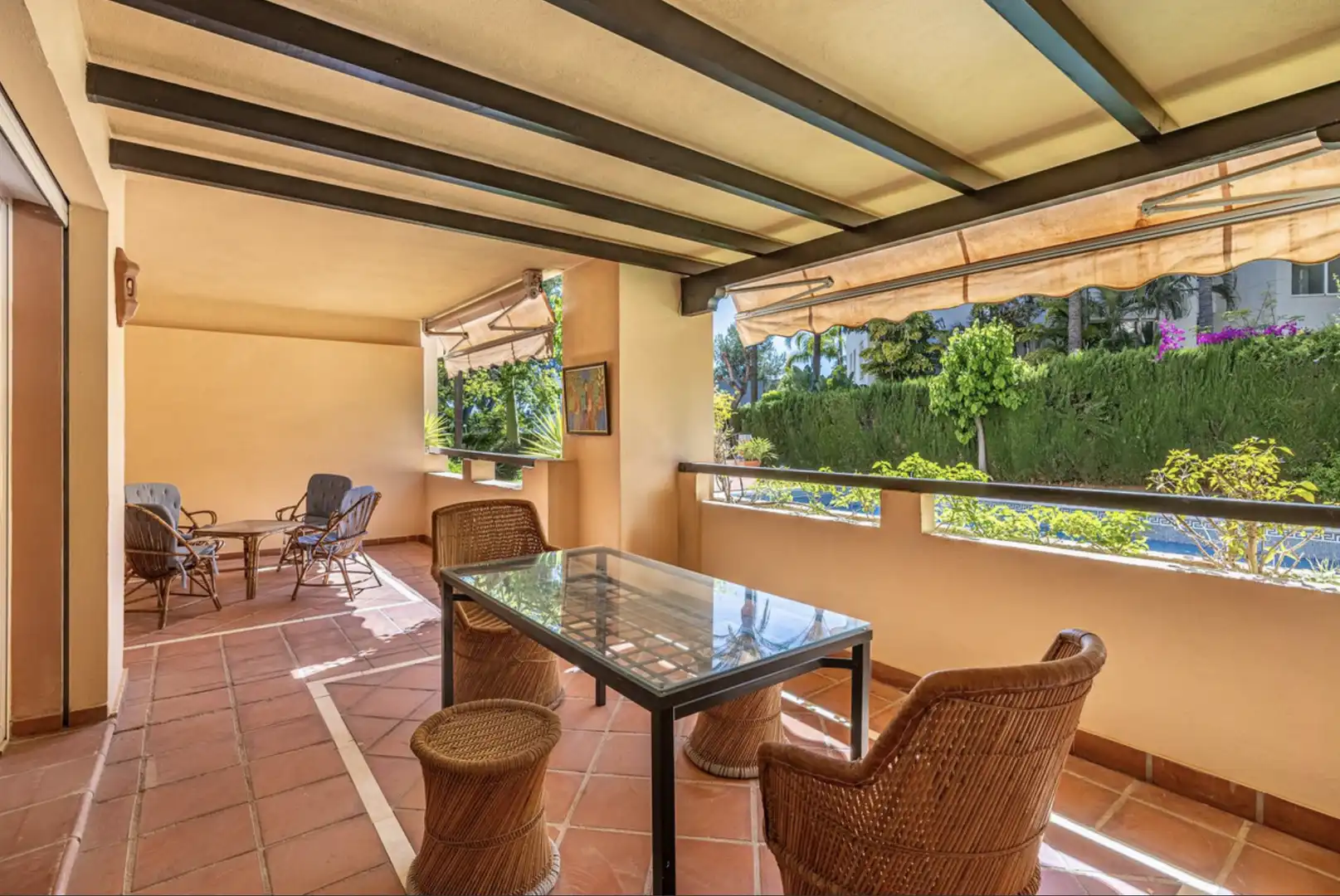 Terrasse von Wohnungen zum Verkauf in Marbella mit Klimaanlage, Terrasse und Abstellraum