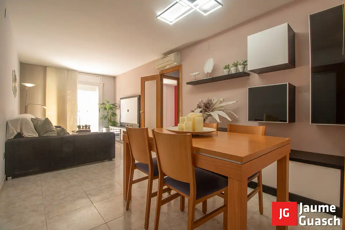 Living room of Flat for sale in Torredembarra  with Air Conditioner, Heating and Oven