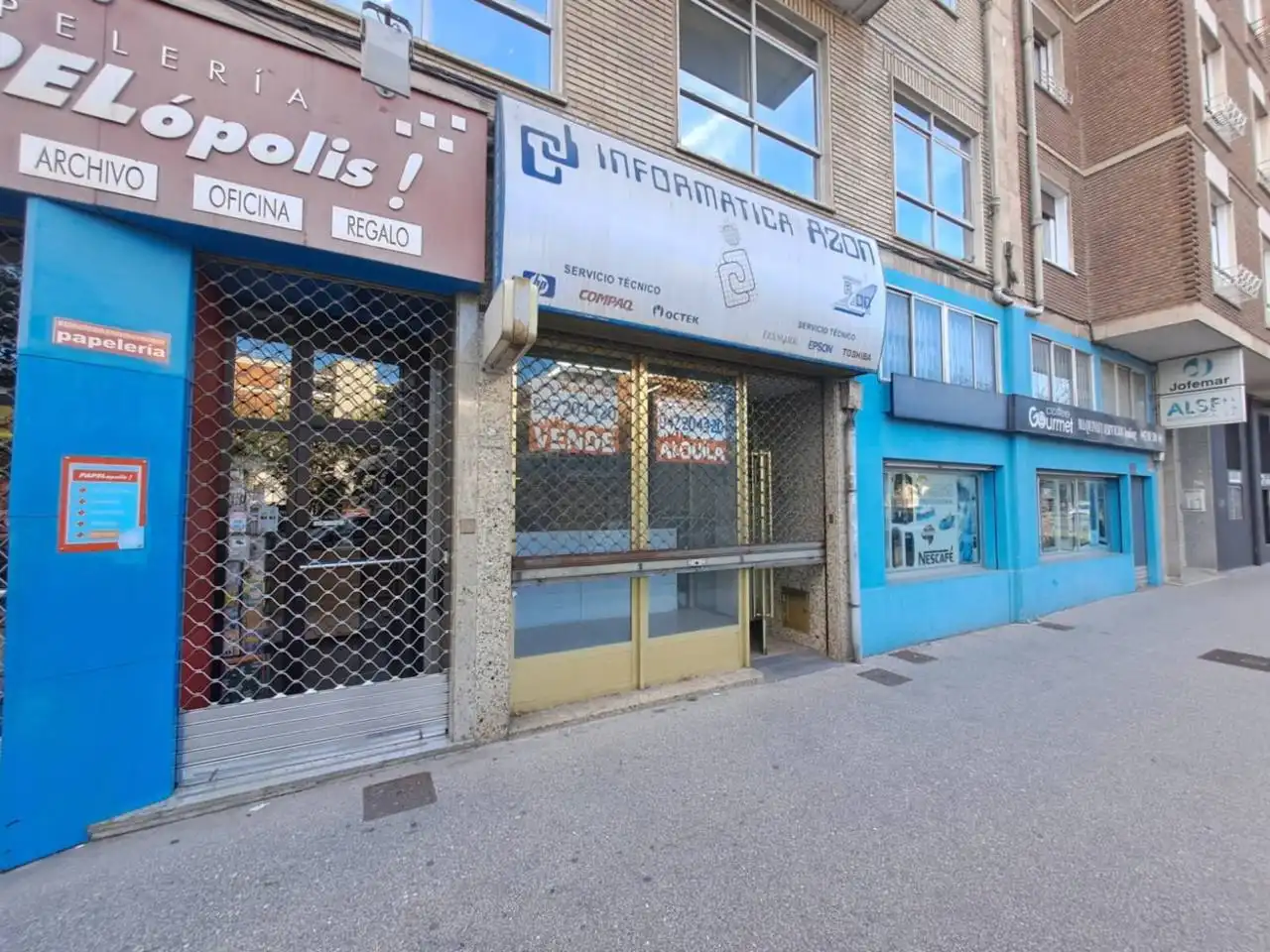 Local comercial en venta en Avenida CANTABRIA, imagen 44