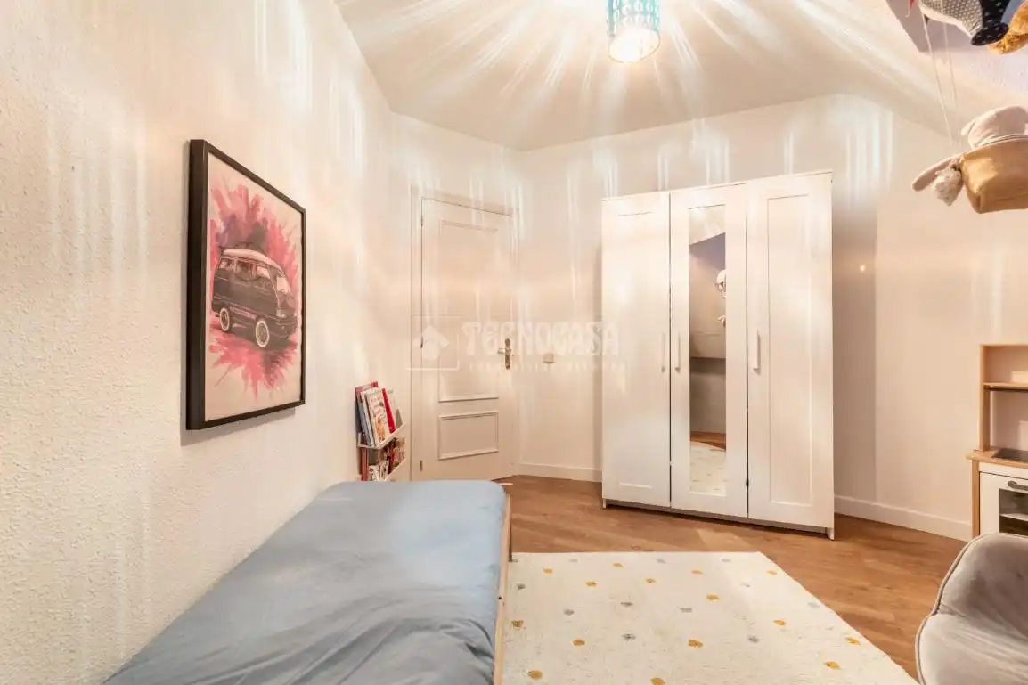 Habitación de Piso en venta en Las Rozas de Madrid con Calefacción y Trastero
