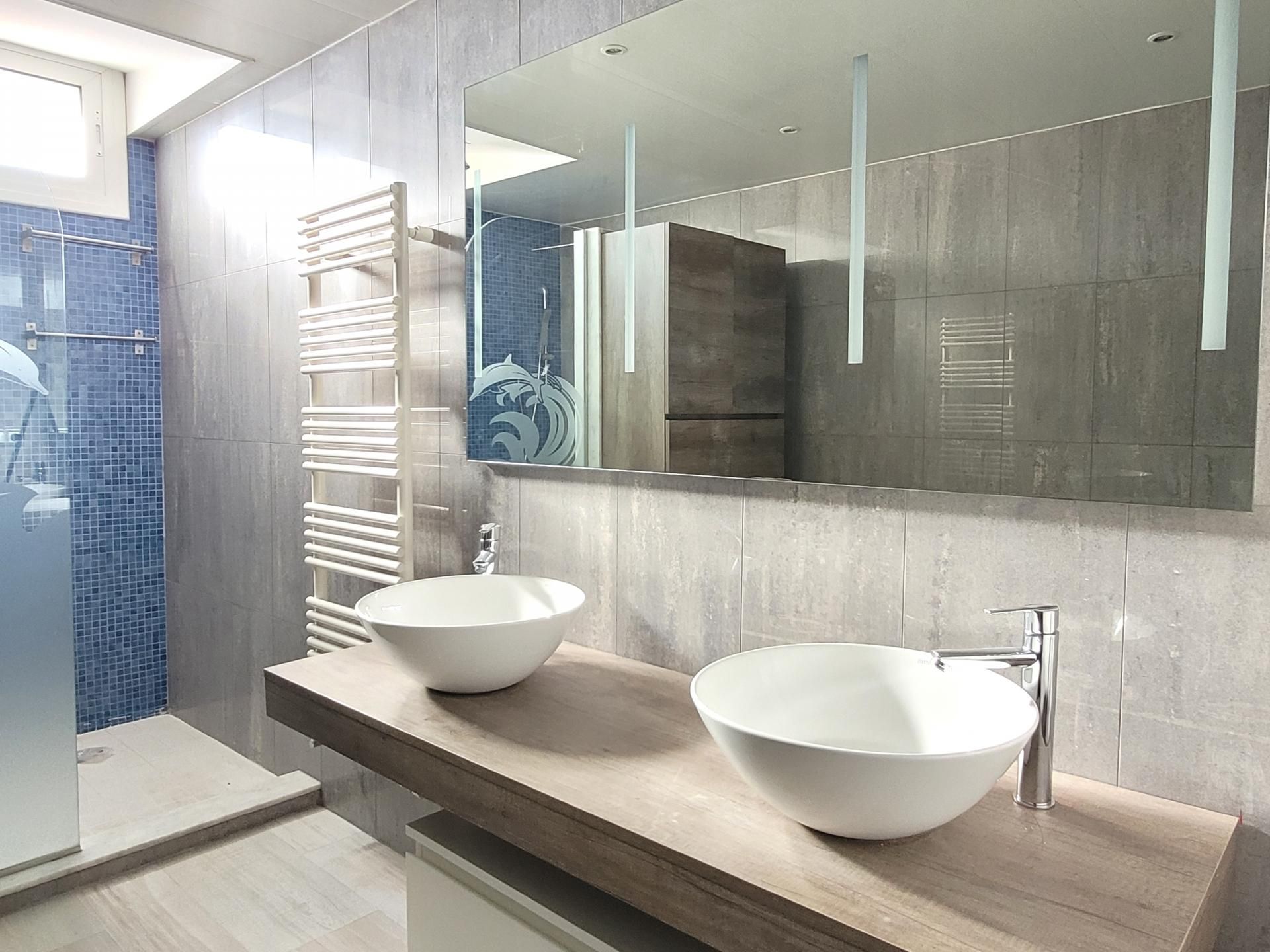 Bathroom of Single-family semi-detached for sale in Mollerussa  with Heating, Private garden and Terrace