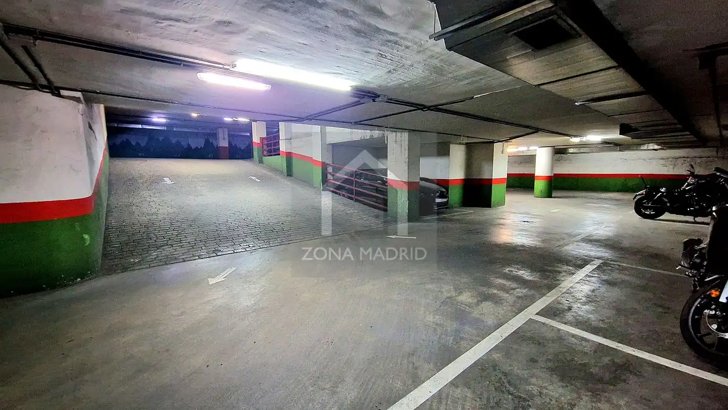 Parking for sale in De La Infanta Mercedes, imagen 9