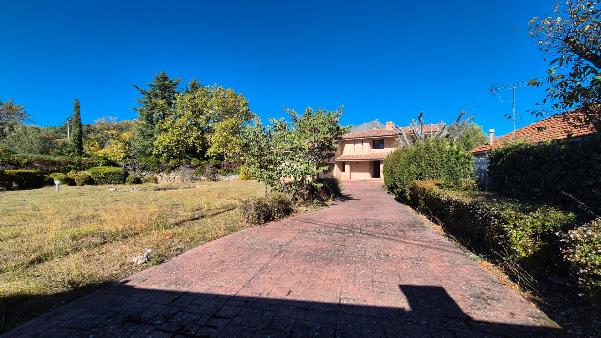 House or chalet for sale in Calle de las Huertas