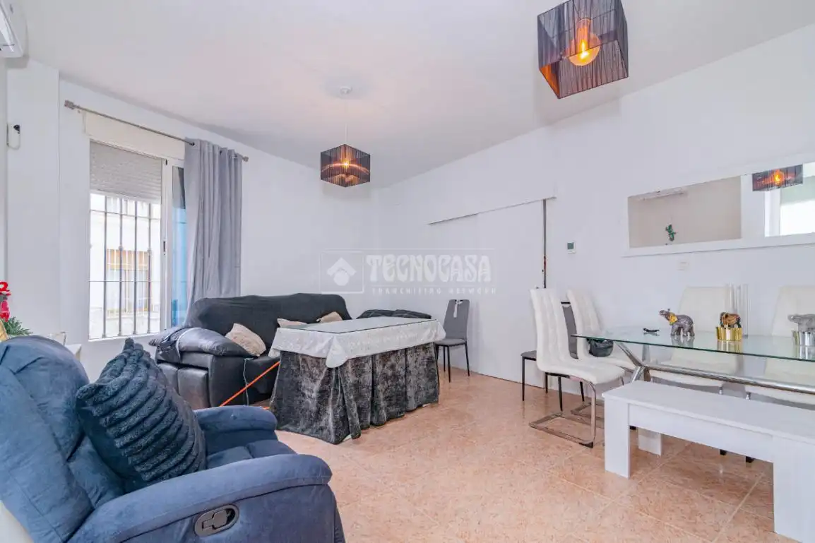 Habitación de Casa adosada en venta en Fuente Vaqueros