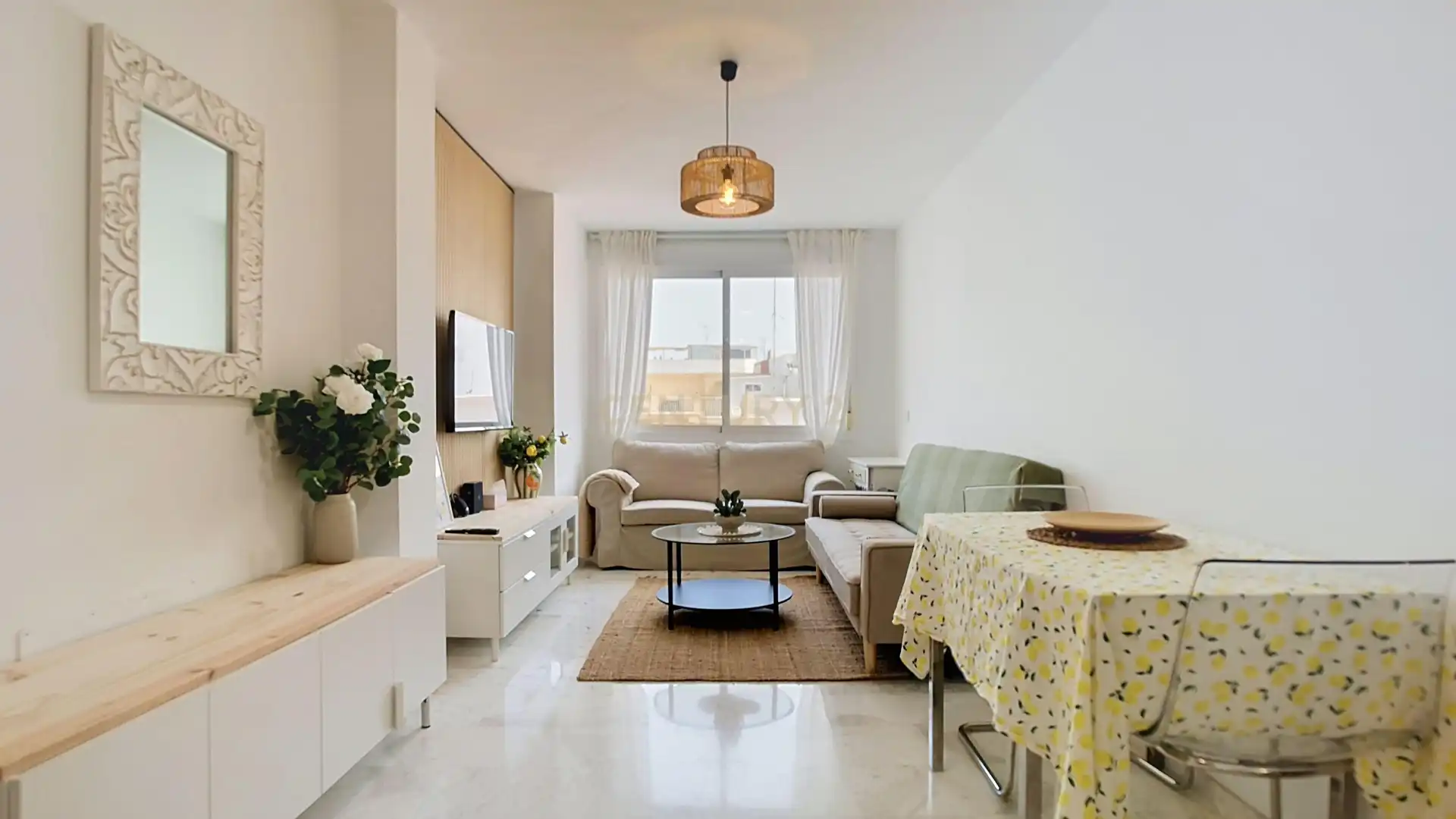 Wohnzimmer von Wohnungen zur Miete in Mijas mit Klimaanlage, Ofen und Waschmaschine
