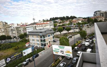 Vista exterior de Àtic en venda en Vigo  amb Calefacció, Terrassa i Traster