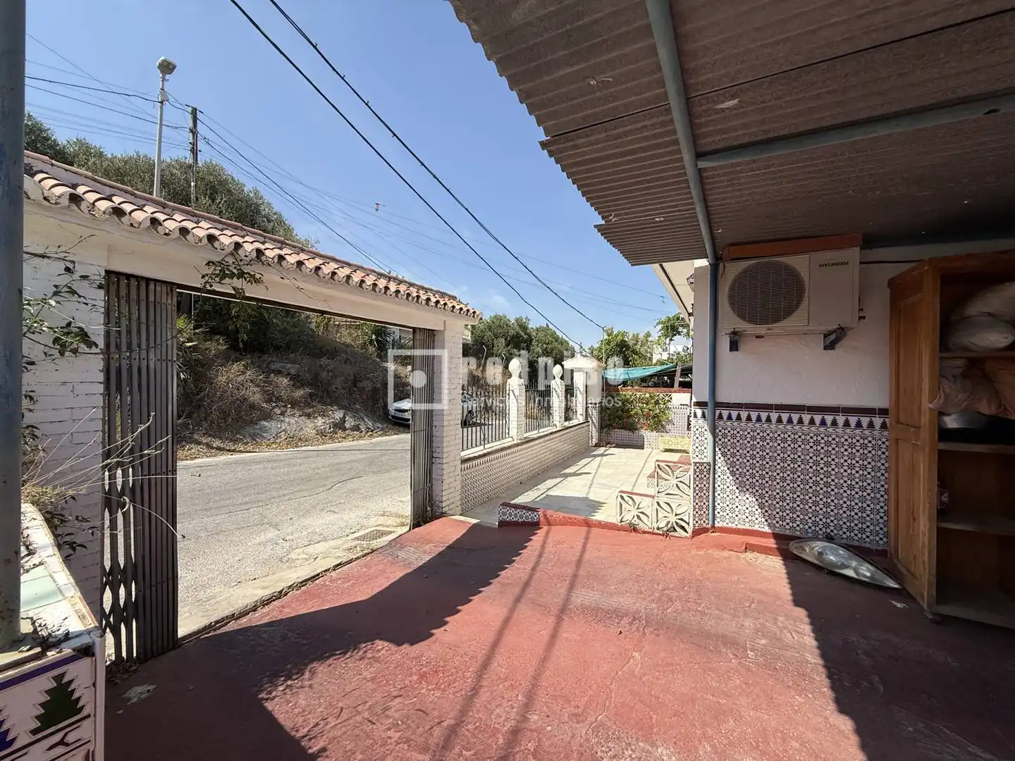 Vista exterior de Casa o xalet en venda en Málaga amb Terrassa