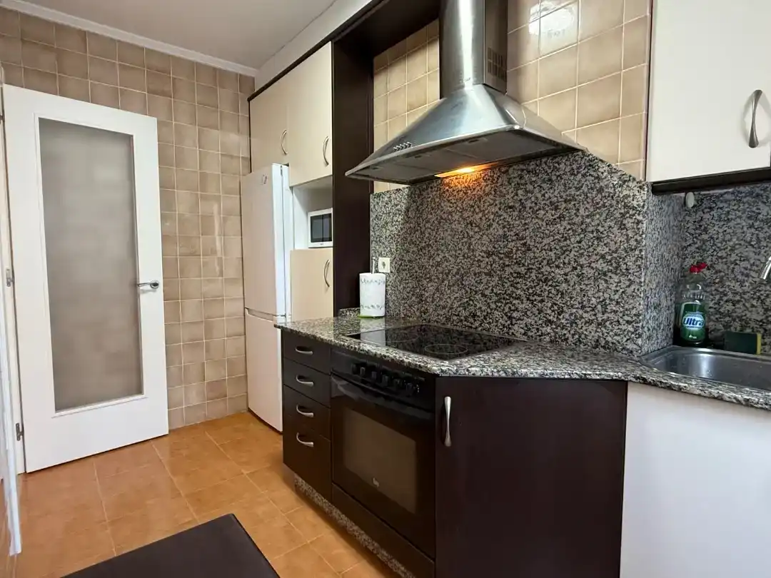Küche von Wohnung zur Miete in Ferrol