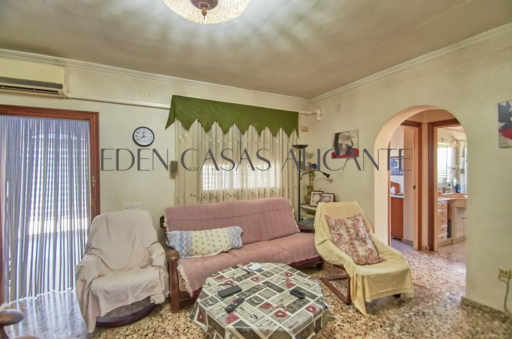 Houses for sale in Busot  with Air Conditioner, Heating and Private garden