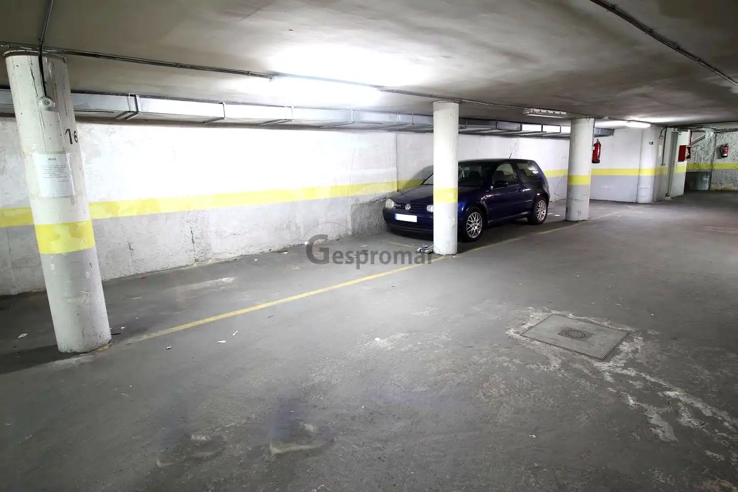Aparcament de Garatge de lloguer en Madrid