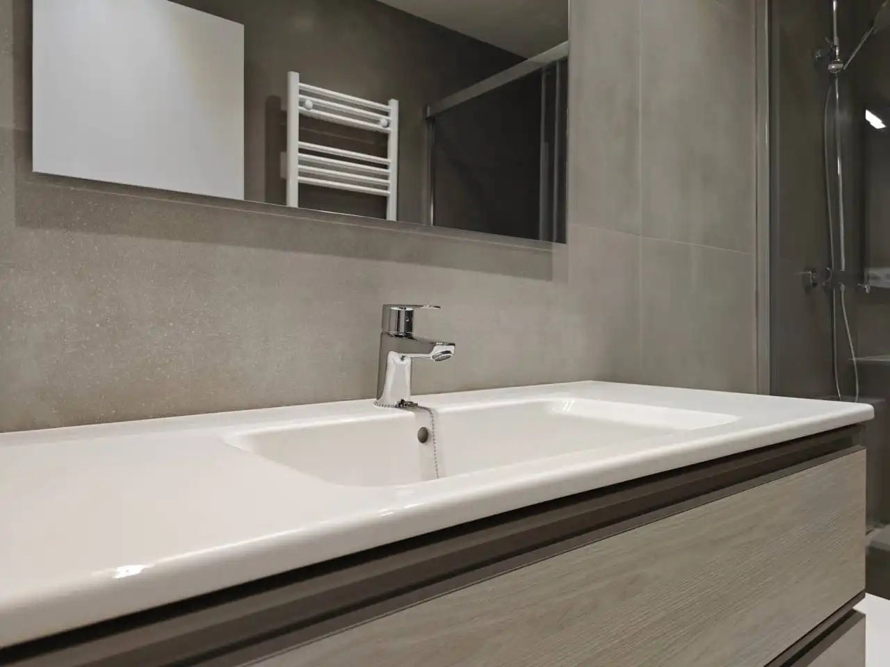 Baño de Piso de alquiler en Manresa con Aire acondicionado, Calefacción y Terraza