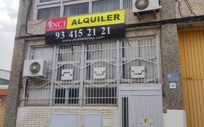 Vista exterior de Nau industrial de lloguer en Sant Boi de Llobregat