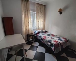 Bedroom of Flat to rent in  Huelva Capital  with Air Conditioner, Private garden and Furnished