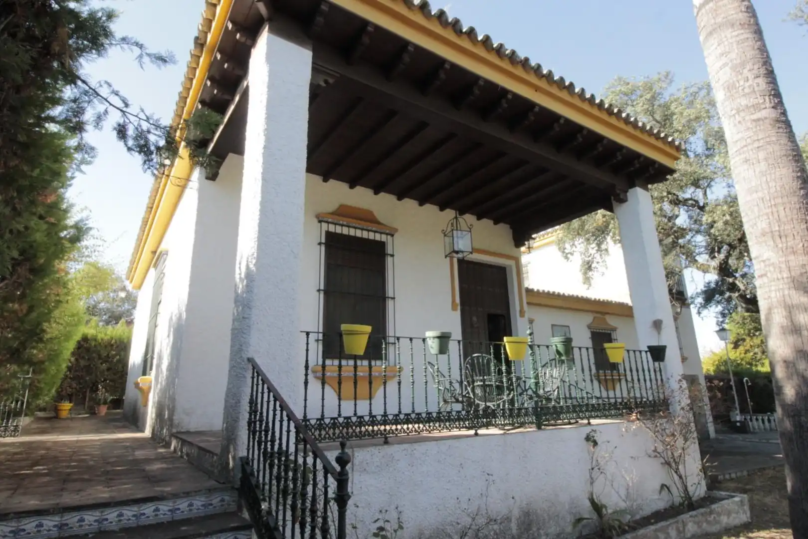 Vista exterior de Casa o chalet en venta en El Castillo de las Guardas con Jardín privado, Trastero y Piscina