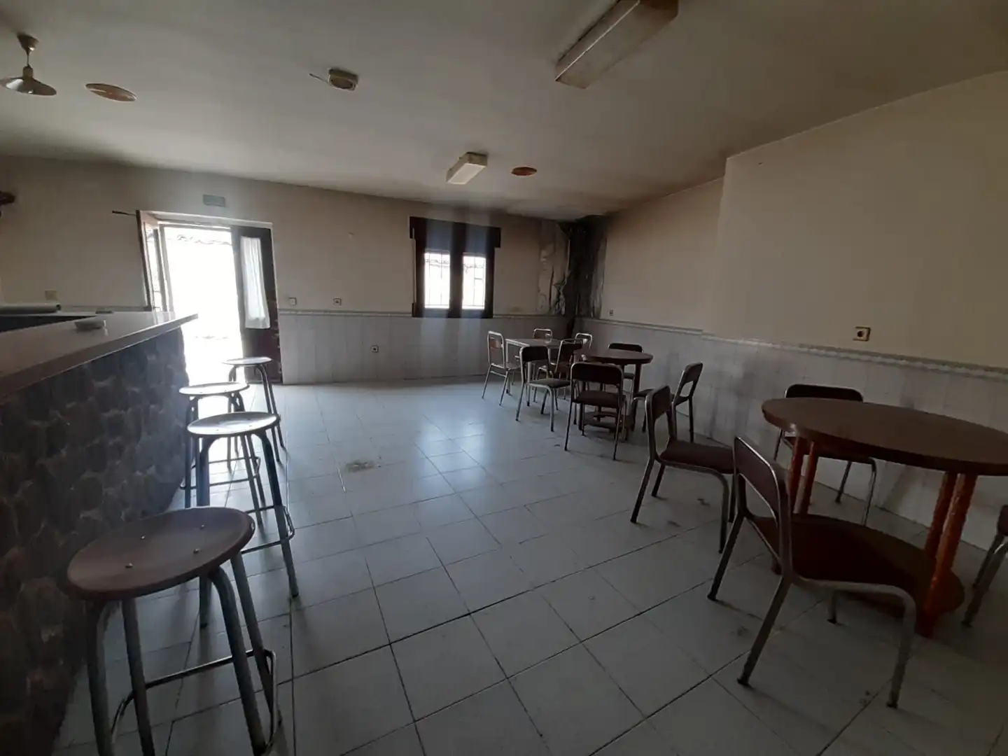 Local comercial en venta en Villar del Buey, imagen 3