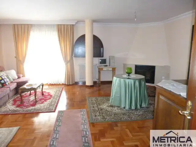 Casa o xalet en venda a Castellanos de Villiquera