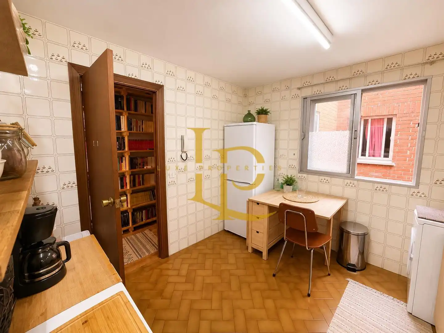 Cocina de Piso en venta en Trijueque con Calefacción, Horno y Balcón