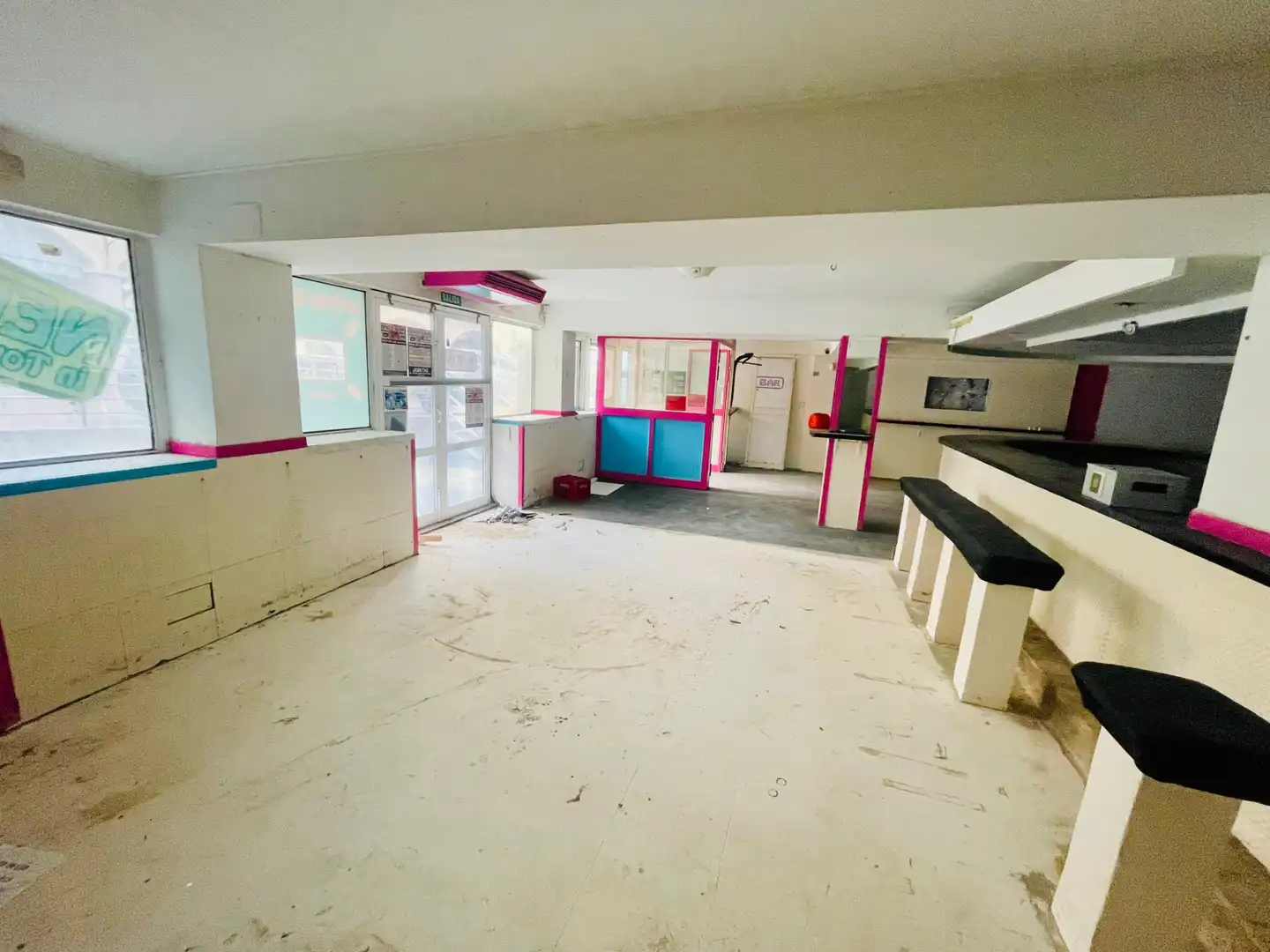 Gewerbefläche zum Verkauf in Carrer d'Elionor Servera, imagen 2