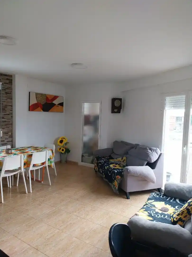 Sala d'estar de Pis en venda en Arcas del Villar amb Balcó
