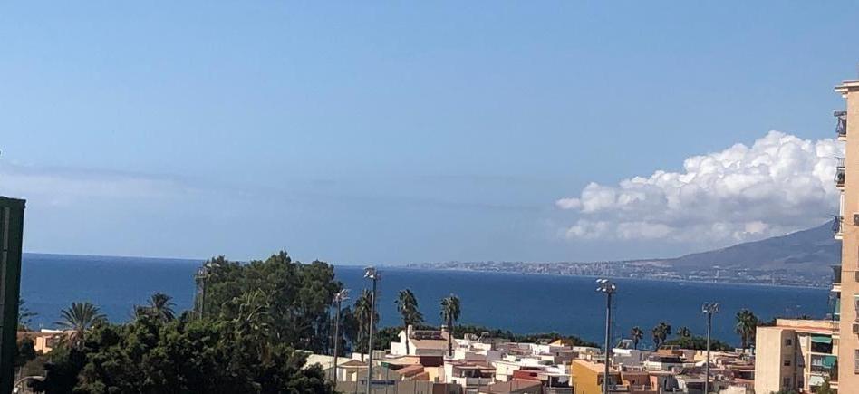 Foto 1 de Casa adosada en venda a El Palo, Málaga
