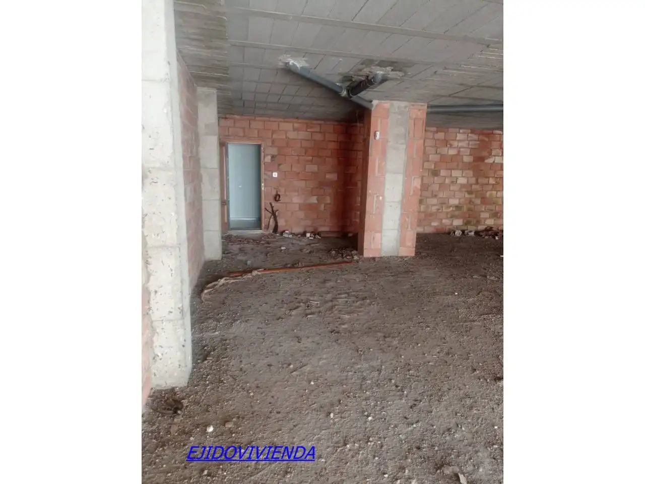 Local comercial en venda a El Ejido Ciudad