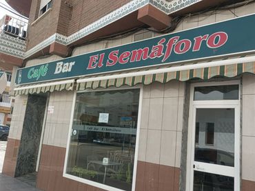 Business premises for sale in Calle Doctor Ros Alférez 25