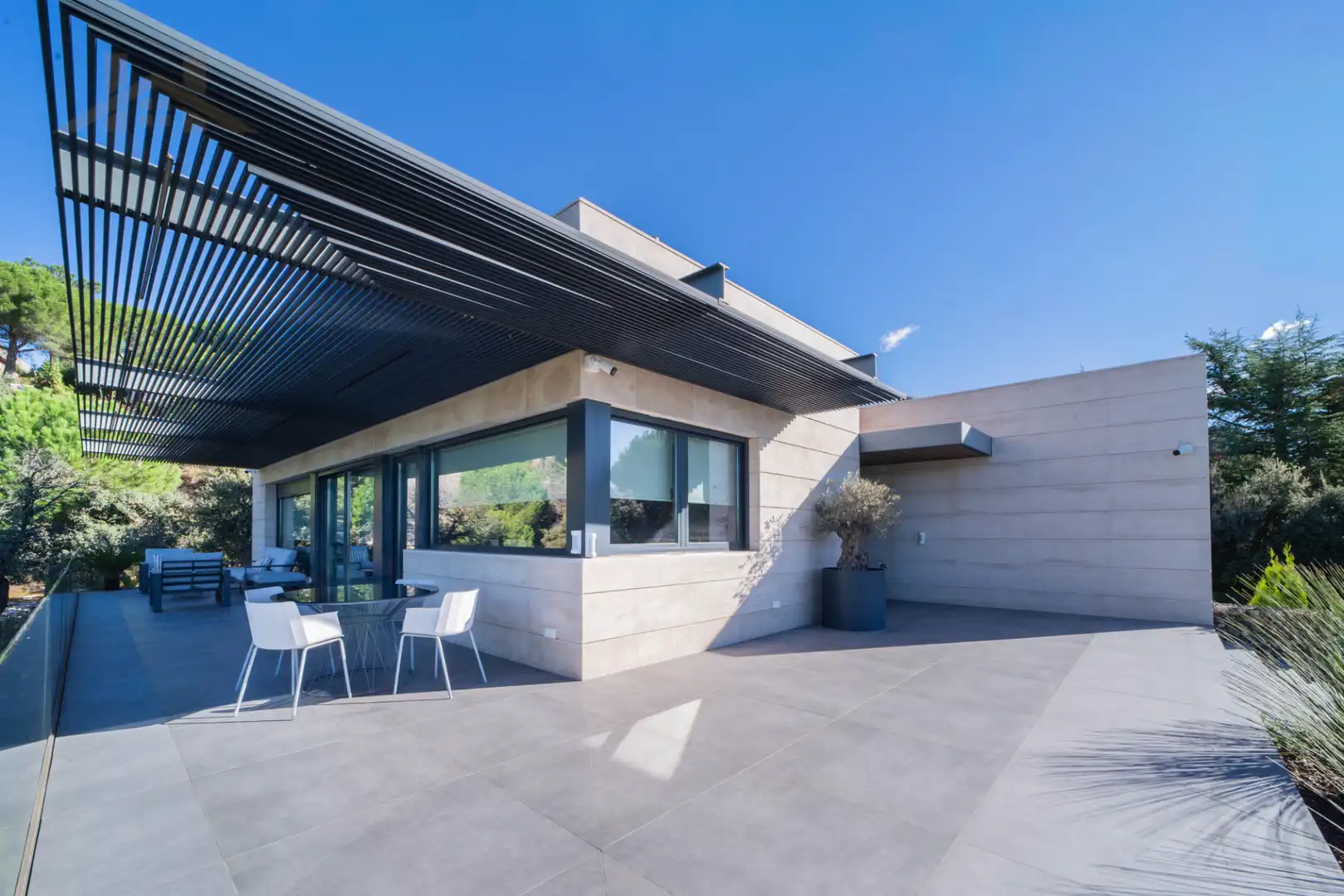 Terrassa de Casa o xalet en venda en Hoyo de Manzanares, Madrid