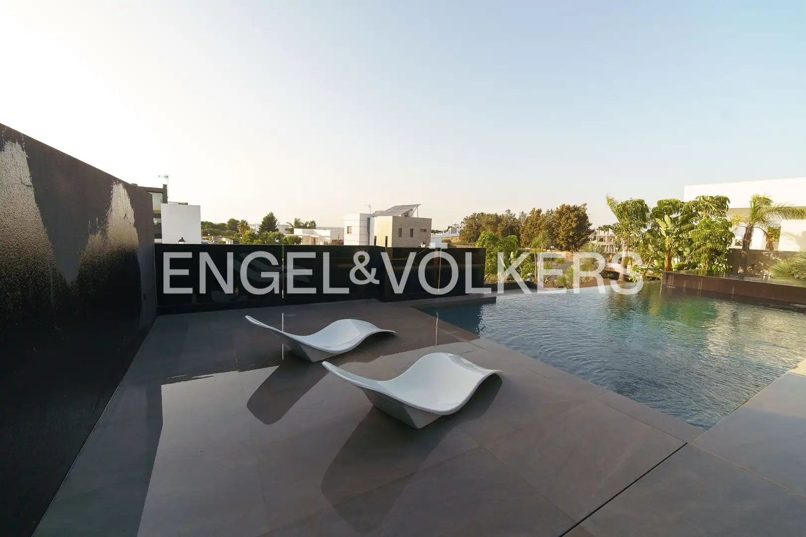 Terraza de Casa o chalet en venta en Sanlúcar de Barrameda con Aire acondicionado, Calefacción y Jardín privado