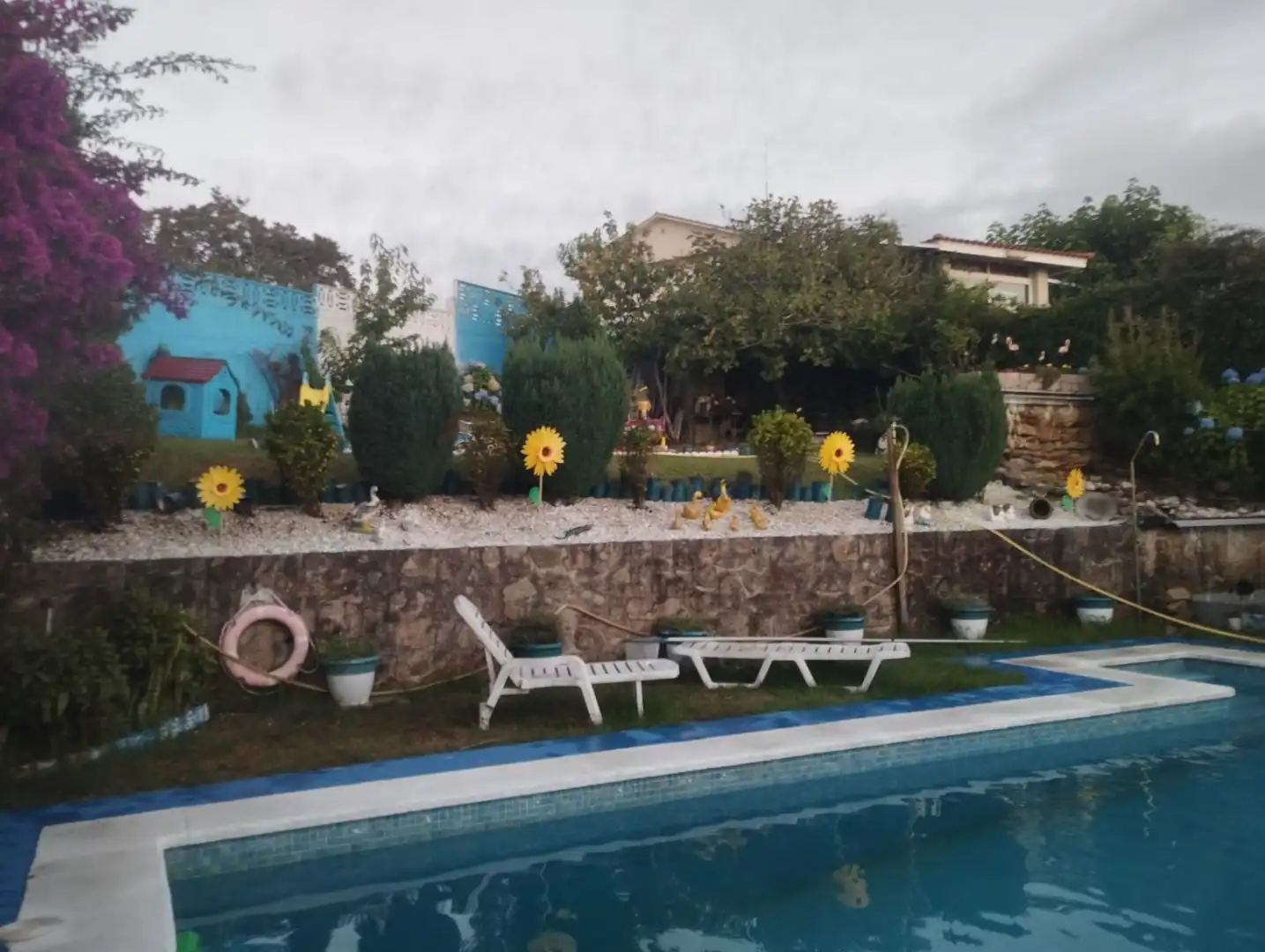Piscina de Casa o xalet en venda en Nigrán amb Calefacció, Jardí privat i Piscina