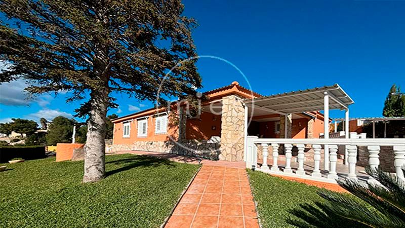Exterior view of House or chalet for sale in Turís  with Heating, Private garden and Terrace