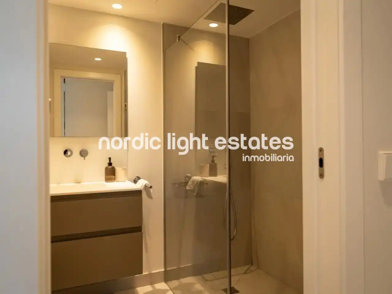 Baño de Casa o chalet en venta en Almuñécar con Aire acondicionado, Terraza y Piscina
