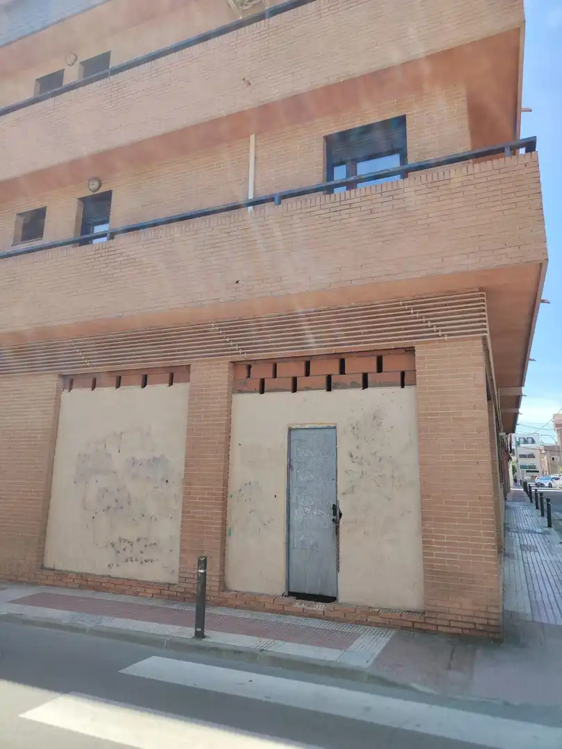 Gewerbefläche zum Verkauf in Carlos Ruiz, imagen 4