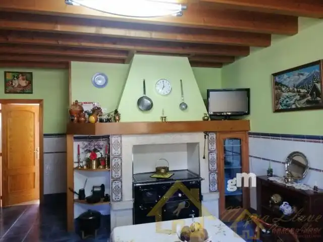 Casa o xalet en venda a O Corgo