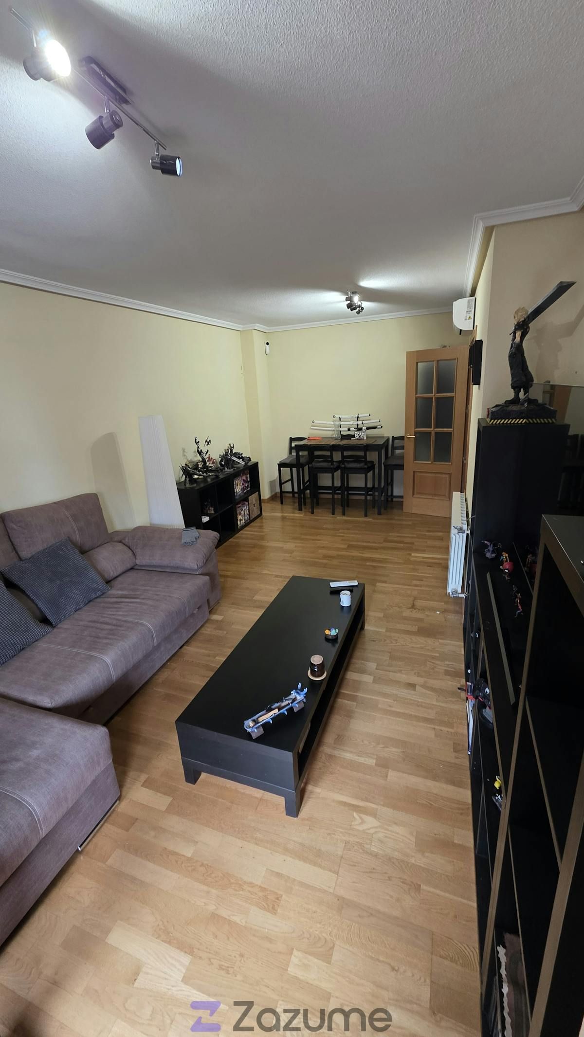 Sala d'estar de Pis de lloguer en Seseña amb Aire condicionat, Calefacció i Jardí privat