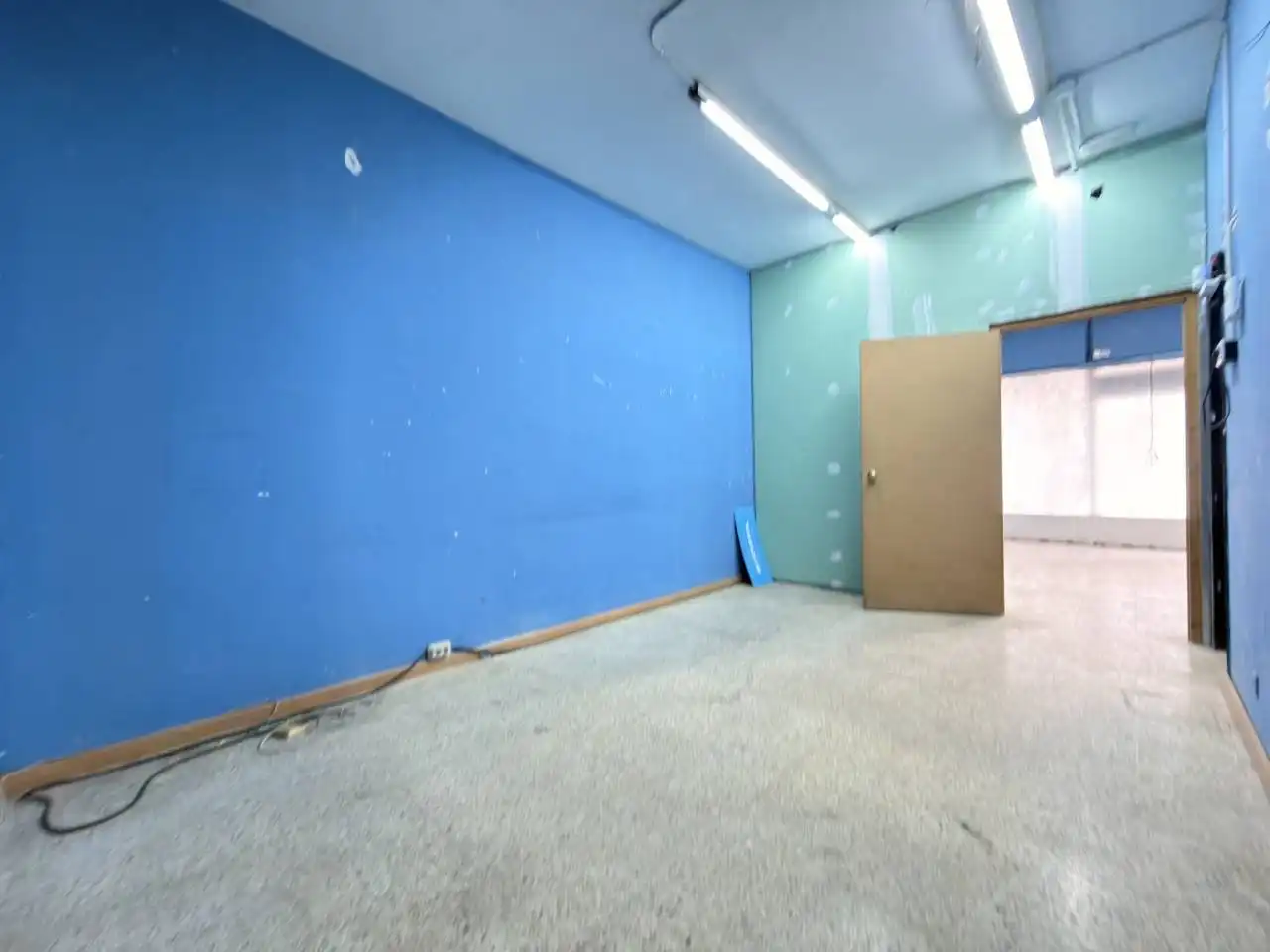 Commercial properties for rent in Barcelona  with Alarm