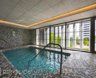 Piscina de Pis de lloguer en  Madrid Capital amb Aire condicionat, Terrassa i Traster
