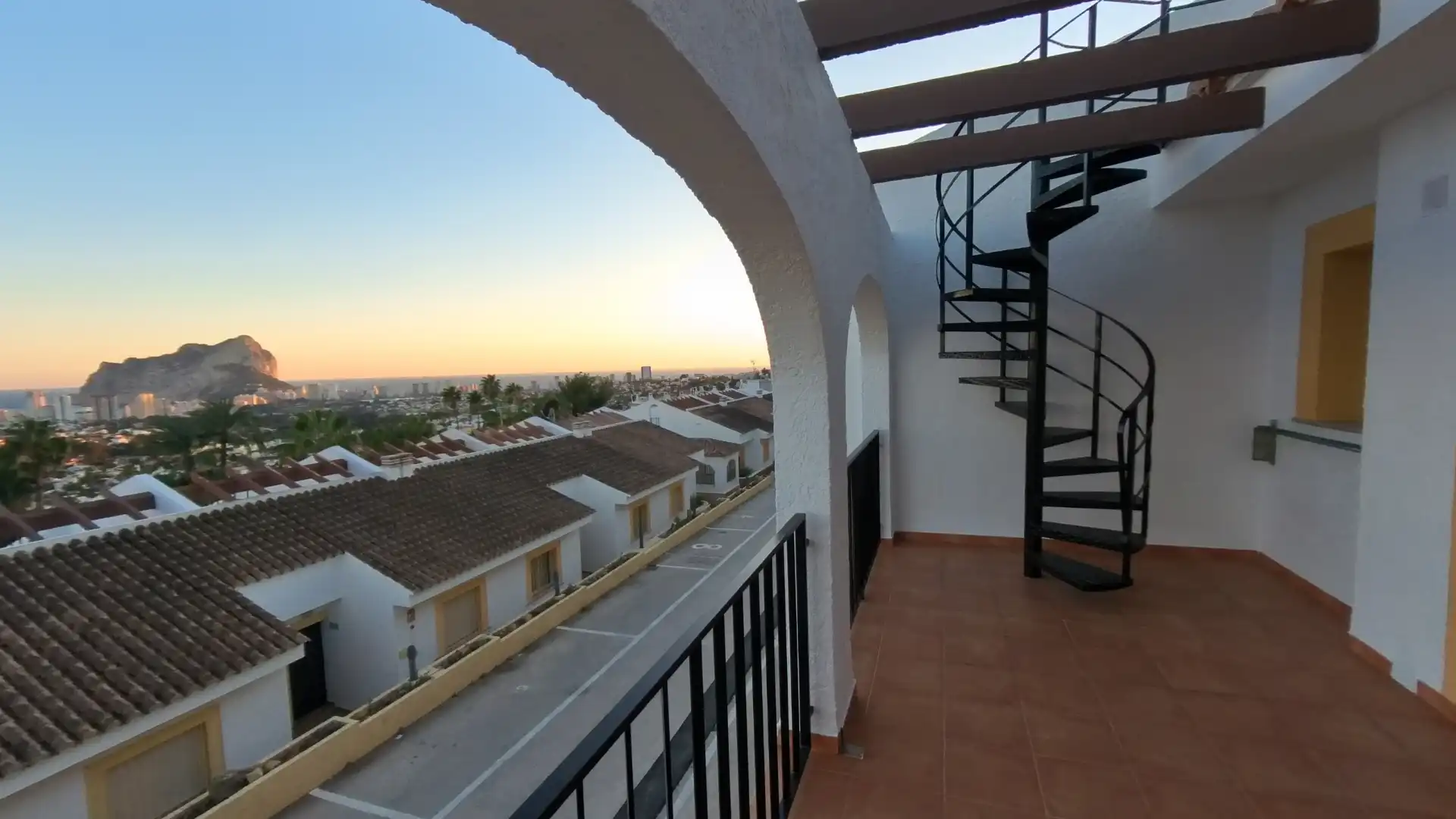 Appartement compact avec piscine à vendre à Calle Imperial Park Resort, imagen 2