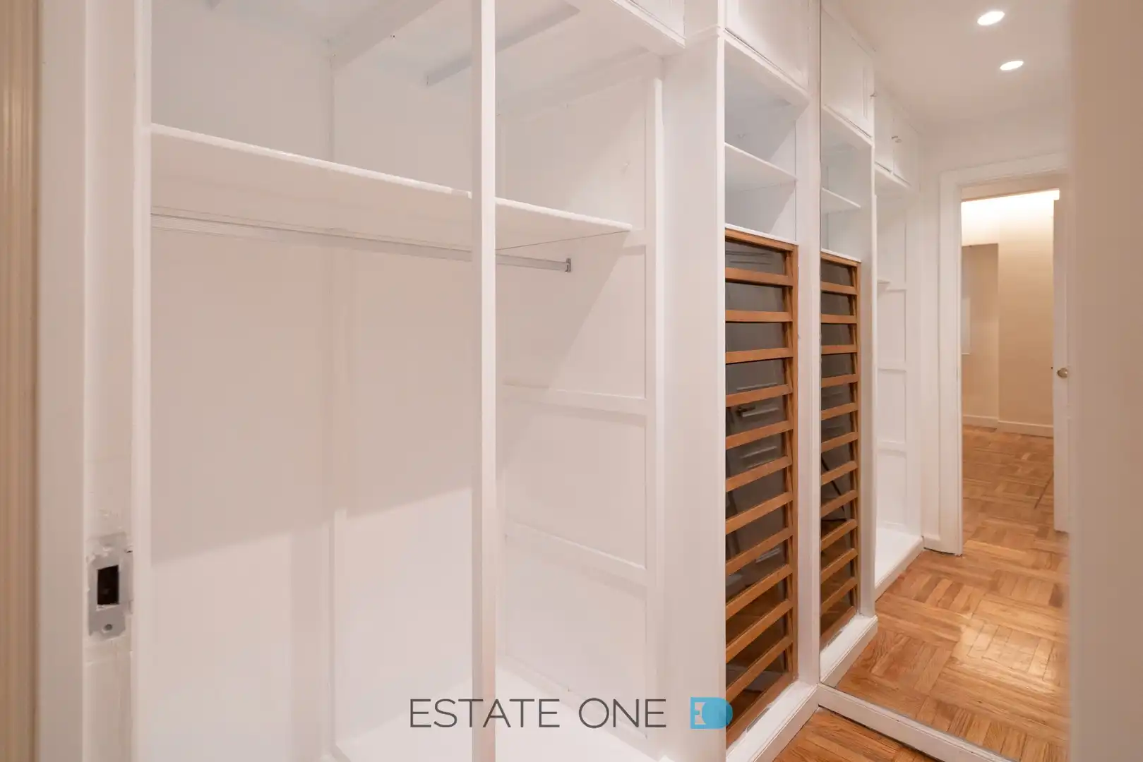 Flat for rent in Madrid  with Air Conditioner, Heating and Parquet flooring