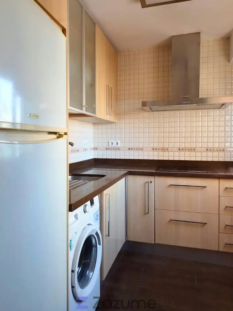 Küche von Wohnung zur Miete in Sevilla mit Klimaanlage, Heizung und Möbliert