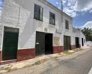 Vista exterior de Casa o xalet en venda en Maó amb Terrassa