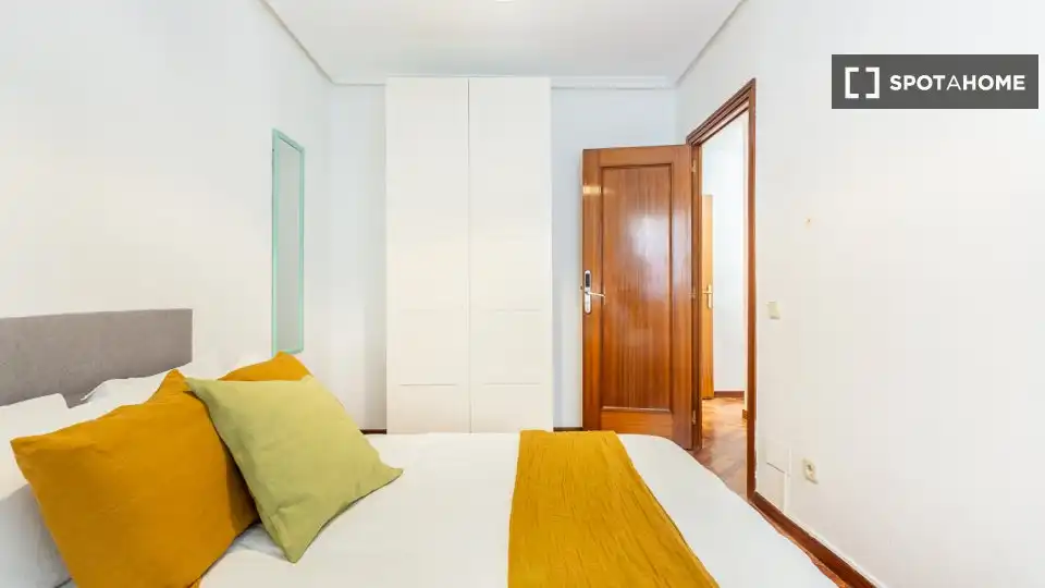 Habitación de Piso para compartir en Madrid con Aire acondicionado, Calefacción y Terraza