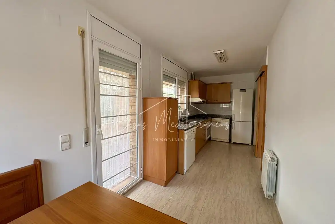 Casa aparellada amb terrassa en venda a Carrer Artur Martorell, imagen 11