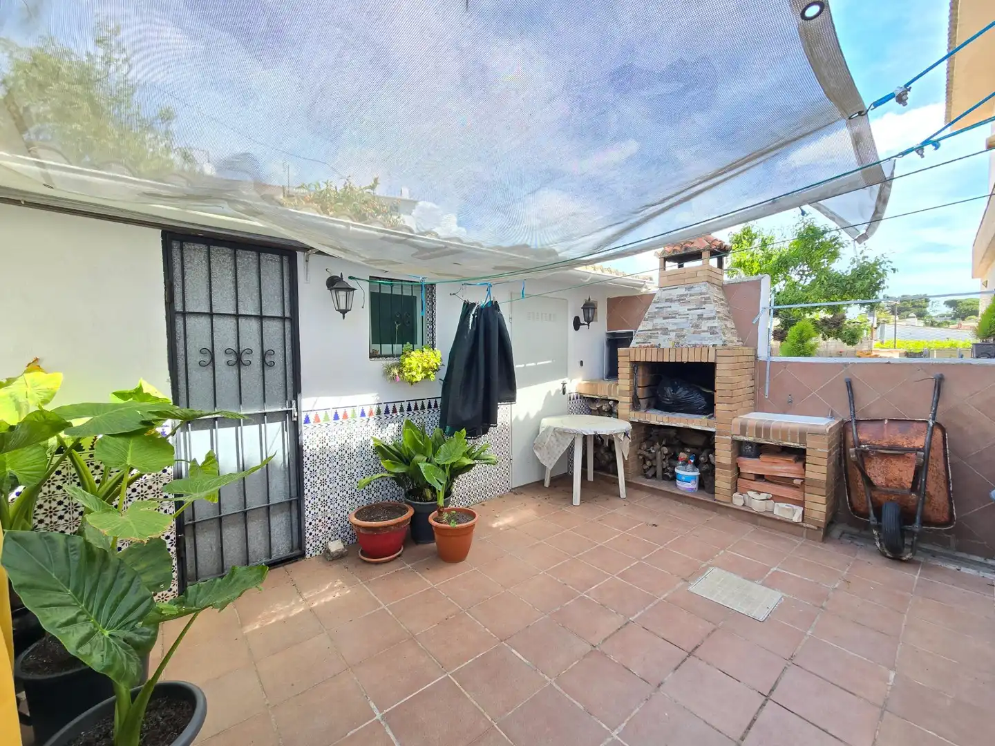 Terrassa de Casa o xalet en venda en Cunit amb Aire condicionat, Calefacció i Jardí privat