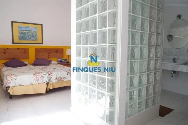 Casa con piscina en venta en Carrer Sant Martí, imagen 114