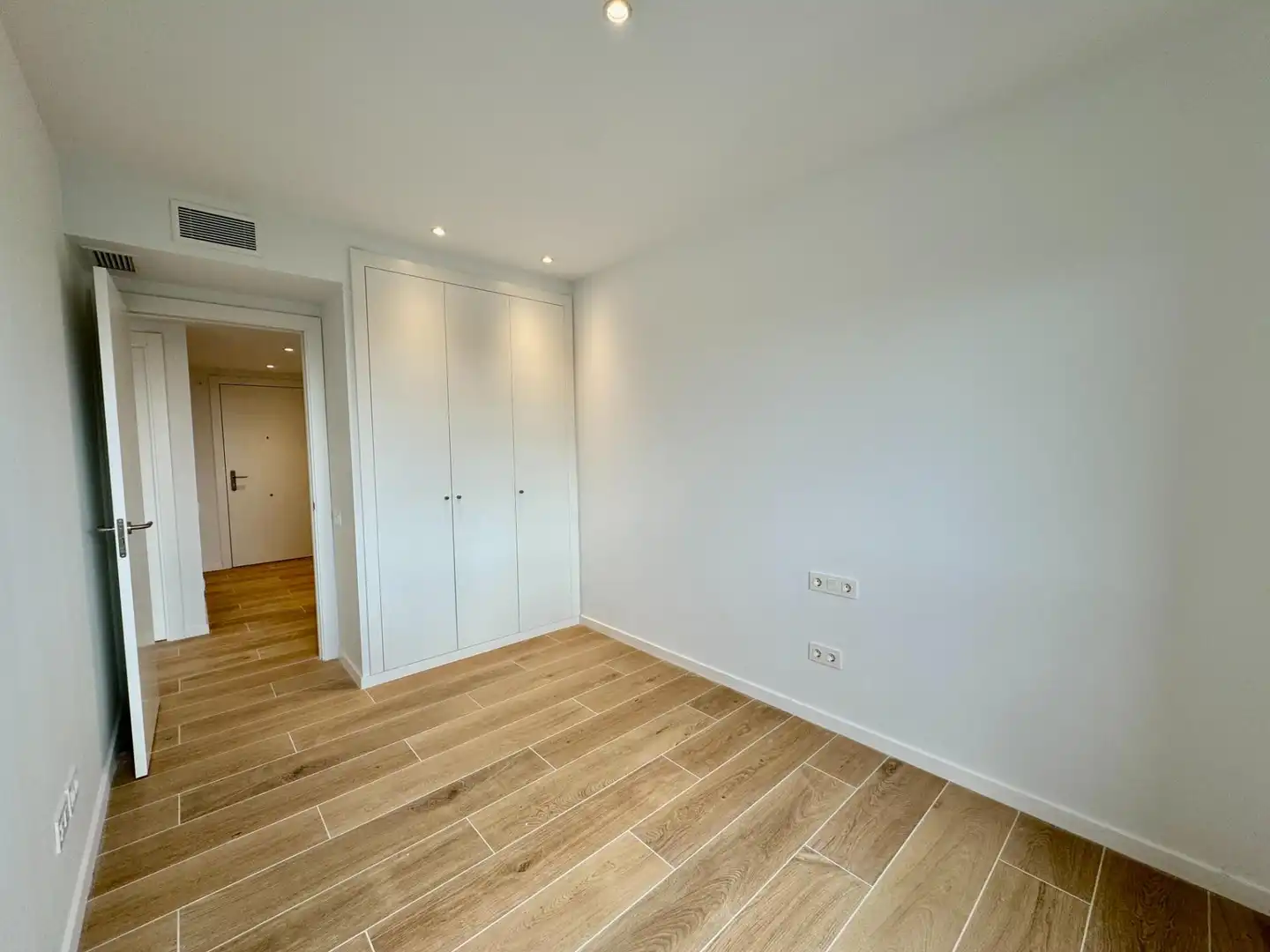 Flat with pool to rent in Calle JOAN MIRO, imagen 22