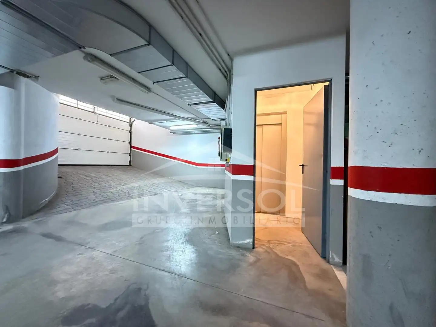 Parking of Flat for sale in Adra  with Air Conditioner, Heating and Furnished