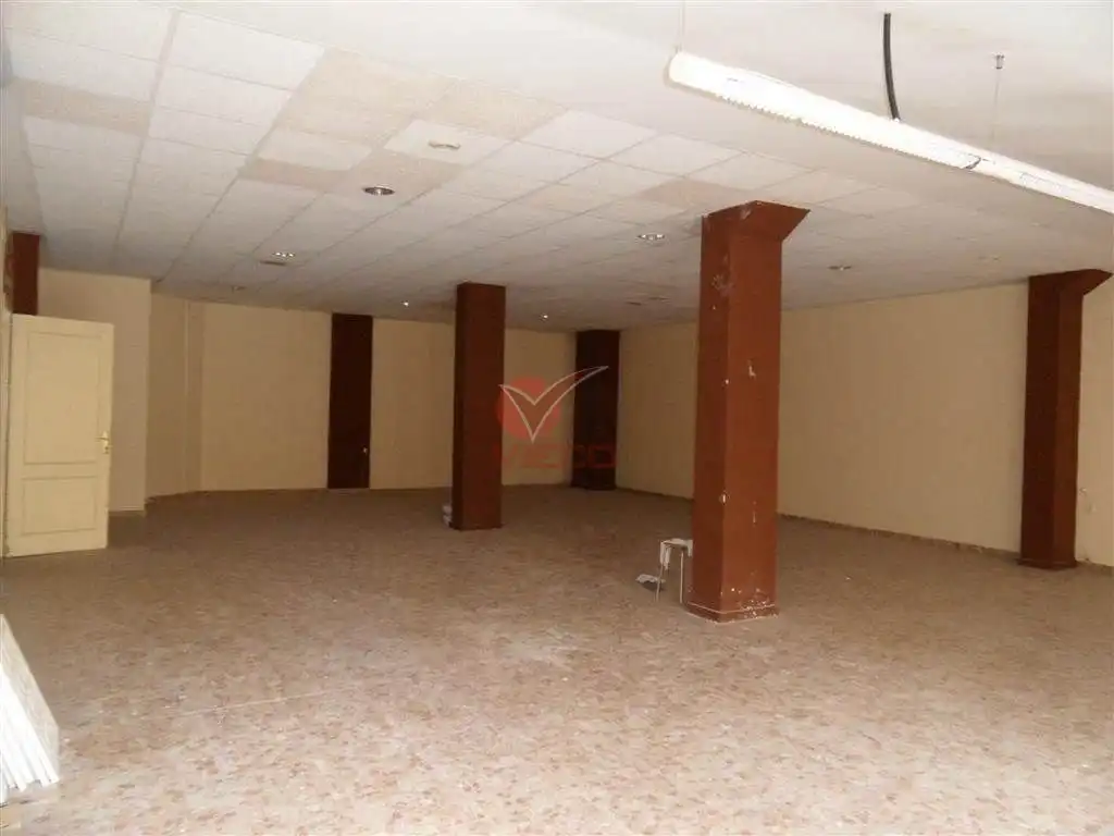 Local comercial en venda a ERAS DEL TIO CAÑAMON, imagen 2